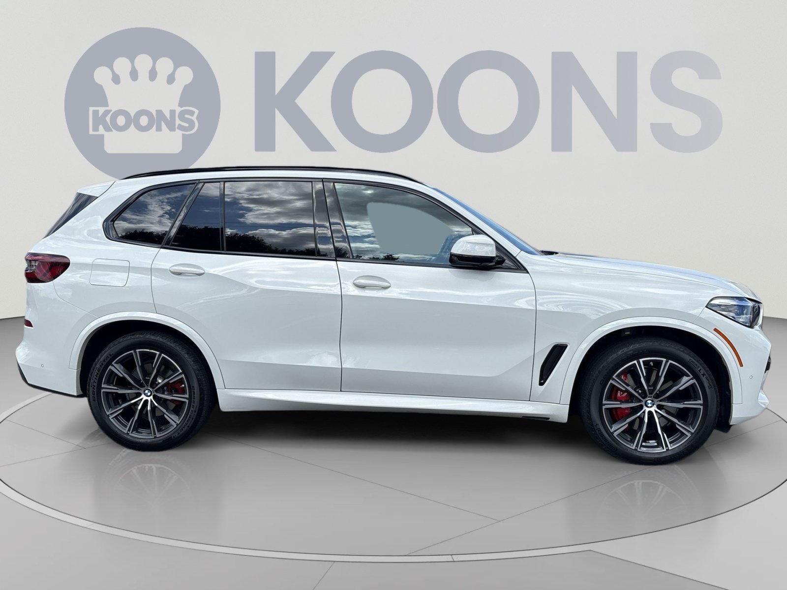 Used 2023 BMW X5 xDrive40i w/ M Sport Package AWD/4WD image 8
