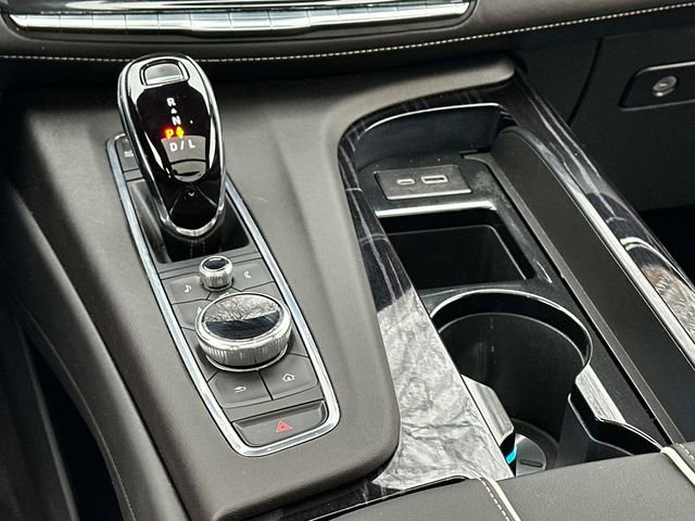 Used 2023 Cadillac Escalade ESV Sport image 5