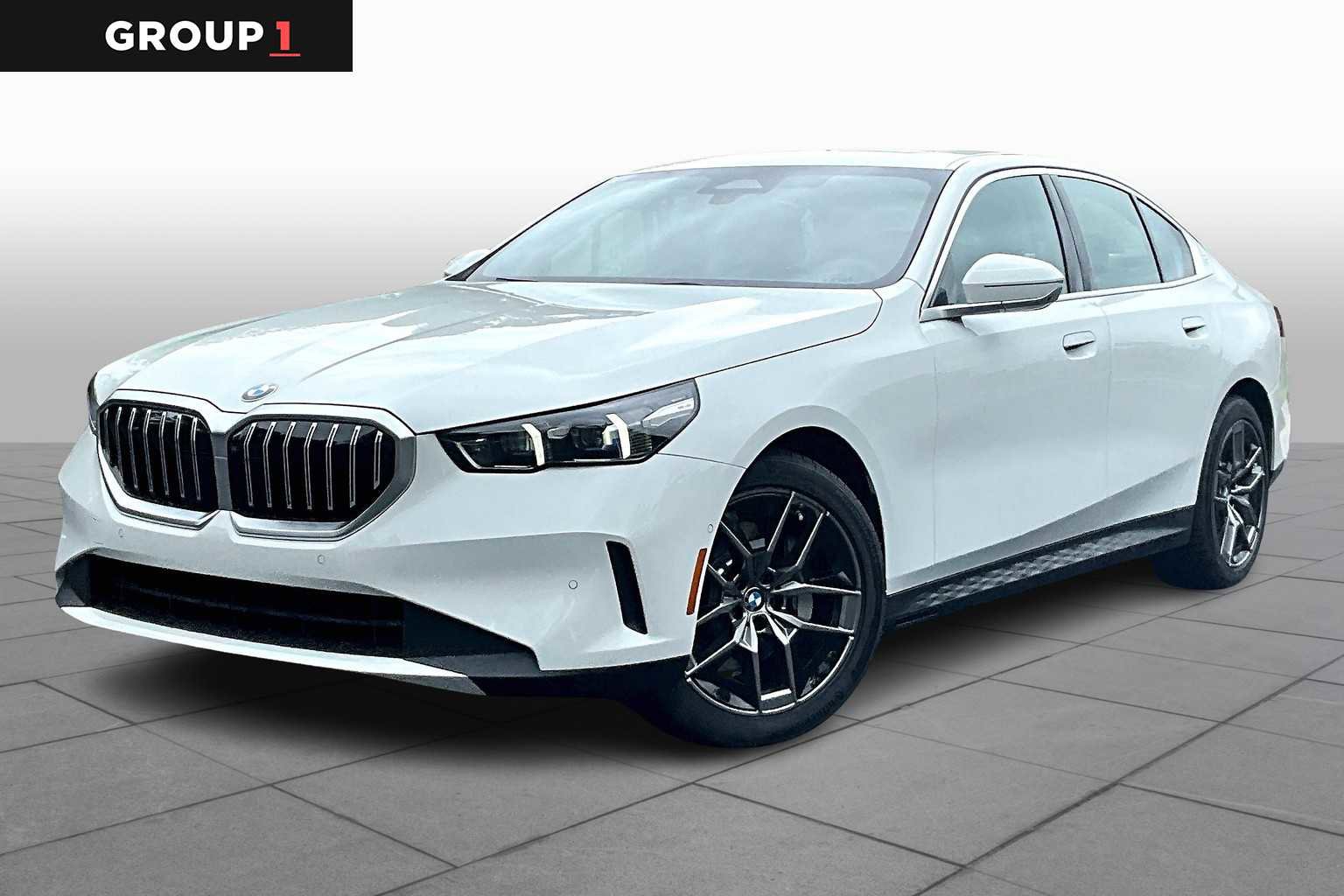 New 2026 BMW 530i w/ Premium Package image 1