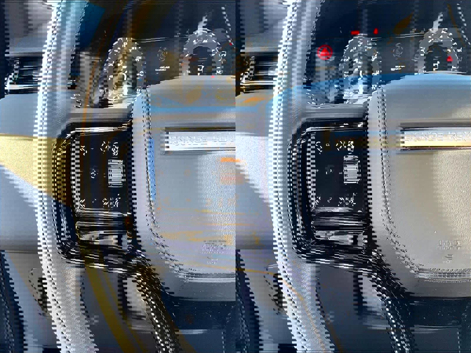 Used 2026 Land Rover Range Rover Velar S image 19