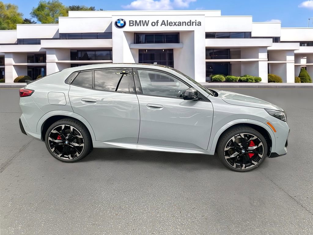 New 2026 BMW X2 M35i w/ Technology Package AWD/4WD image 8