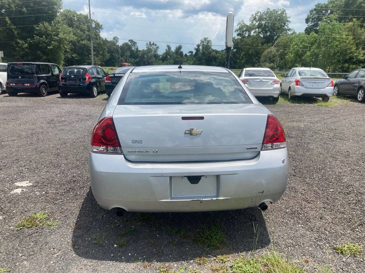 Used 2014 Chevrolet Impala LT w/ LT Sunroof Package image 4