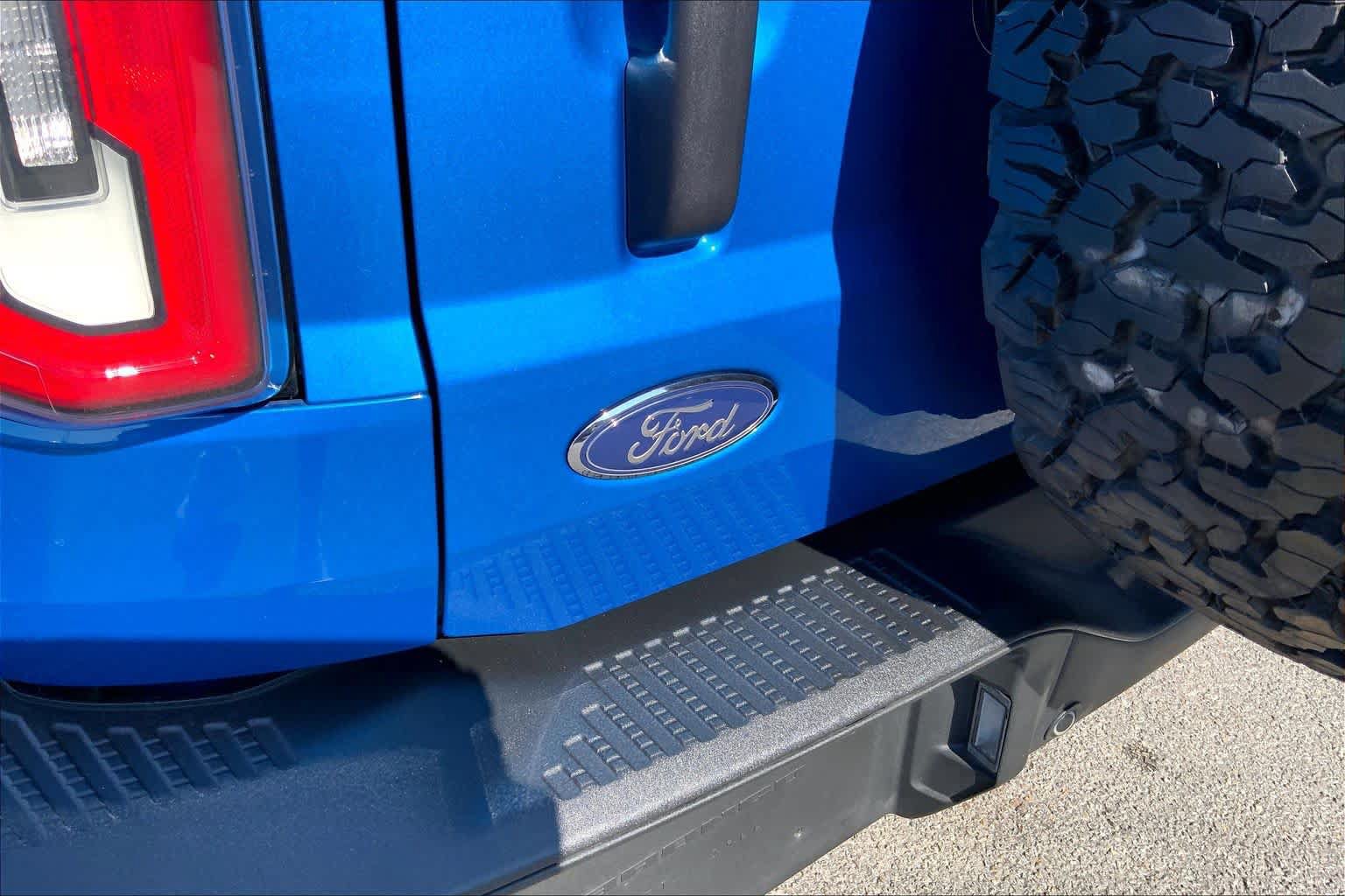 Used 2025 Ford Bronco Badlands AWD/4WD image 10