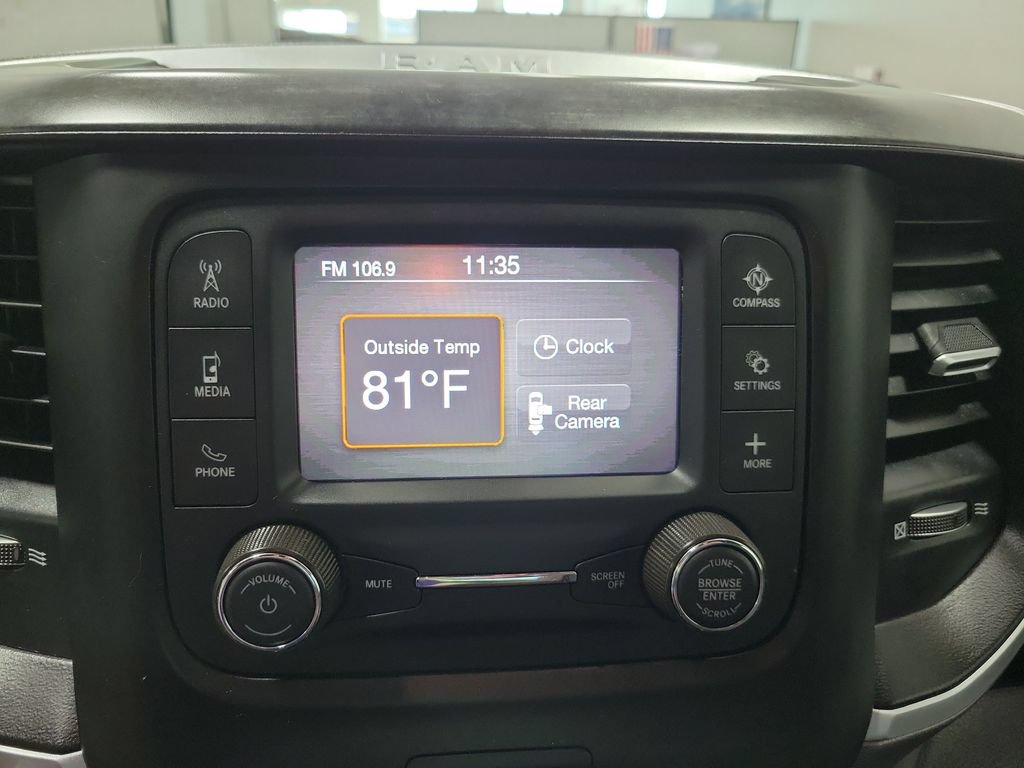 Used 2023 RAM 1500 Big Horn AWD/4WD image 38