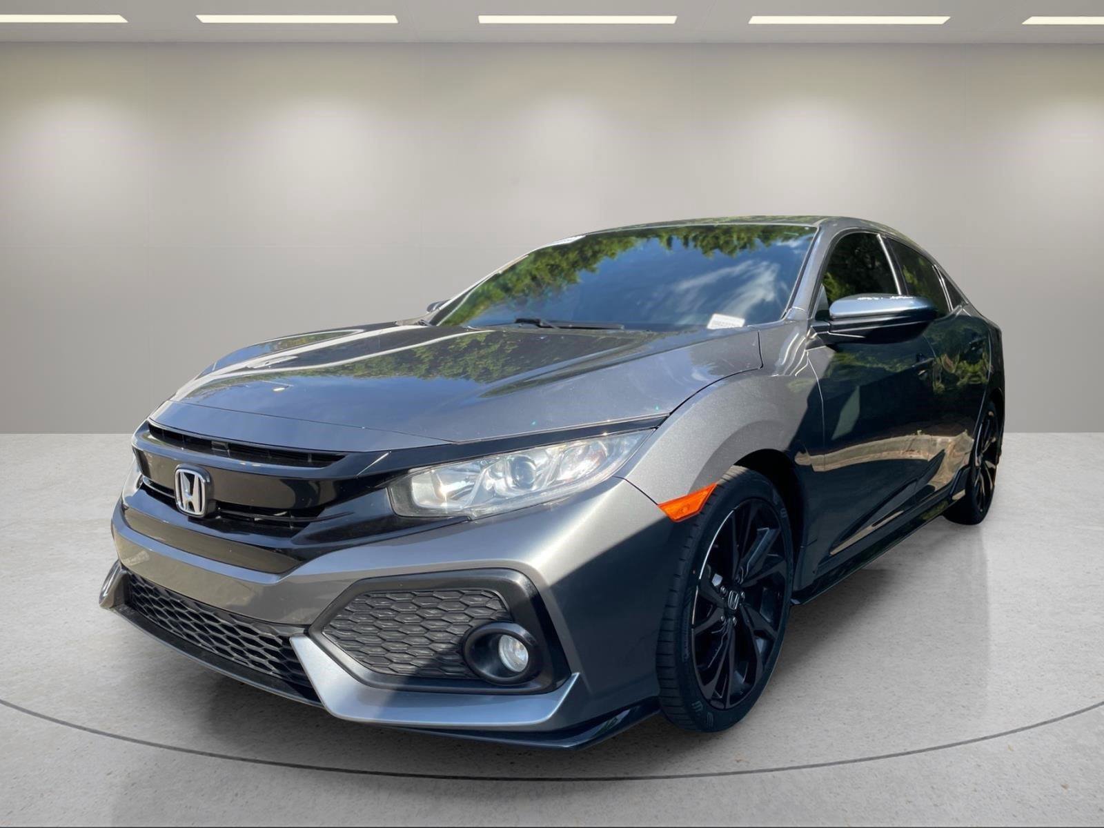 Used 2018 Honda Civic Sport image 3