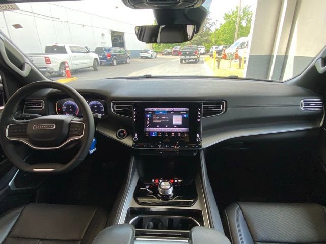 Used 2024 Jeep Wagoneer Series II image 17