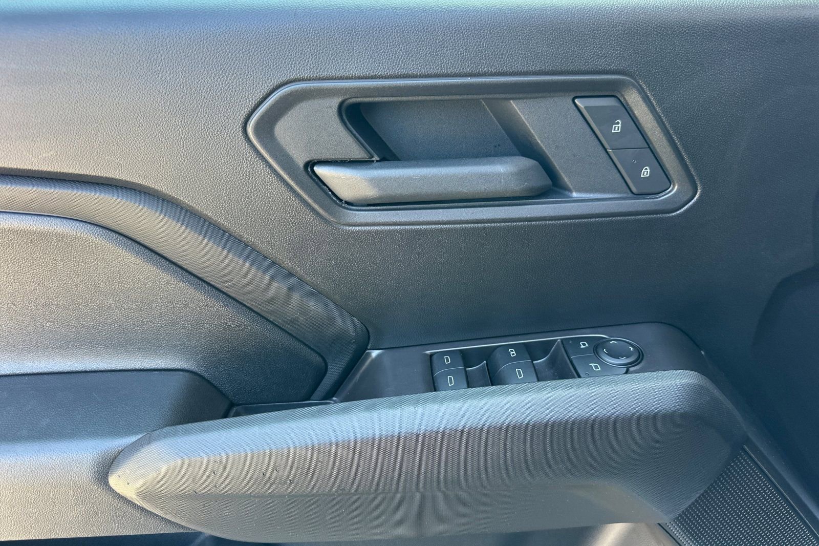 Used 2026 Chevrolet Colorado Trail Boss image 11