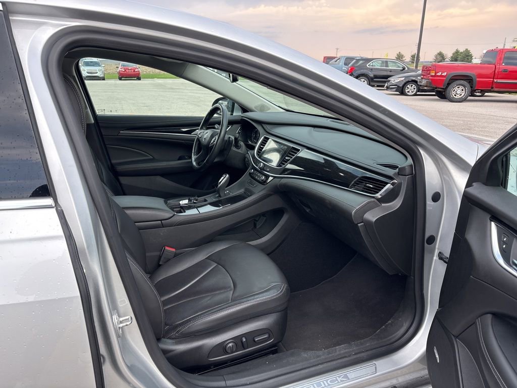 Used 2017 Buick LaCrosse Essence w/ Sights and Sounds Package image 18