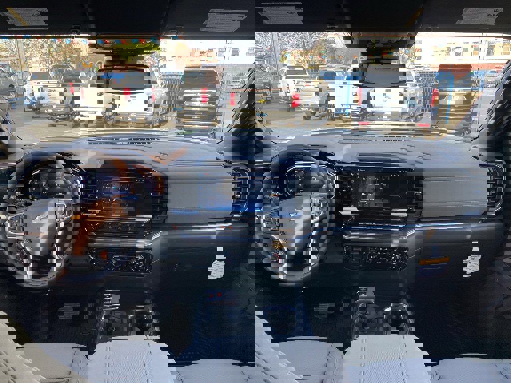 New 2026 Chevrolet Silverado 1500 LTZ w/ Z71 Off-Road Package image 3