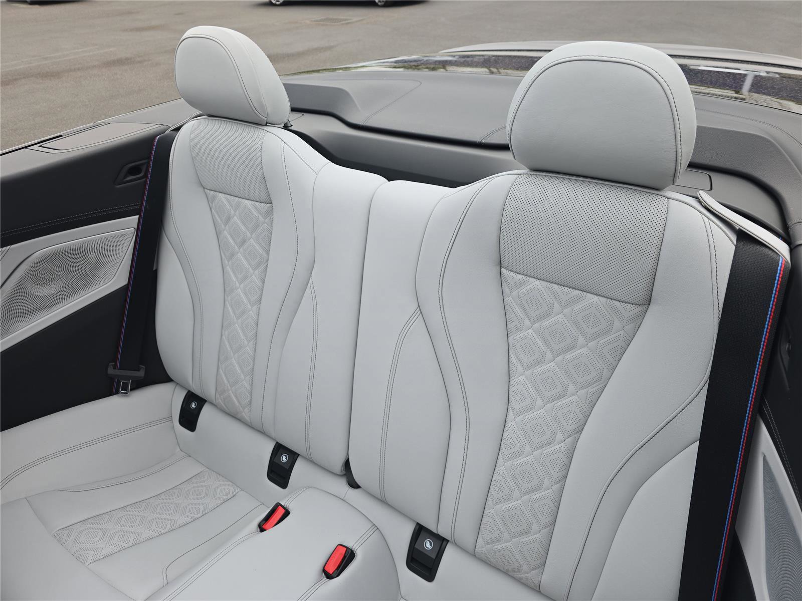 Used 2024 BMW M8 Competition image 9