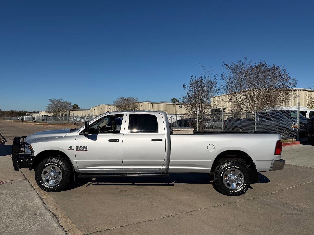 Used 2016 RAM 3500 Tradesman w/ Chrome Appearance Group AWD/4WD image 60