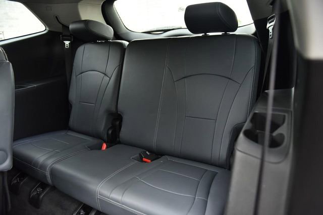 Used 2019 Buick Enclave Essence FWD image 24