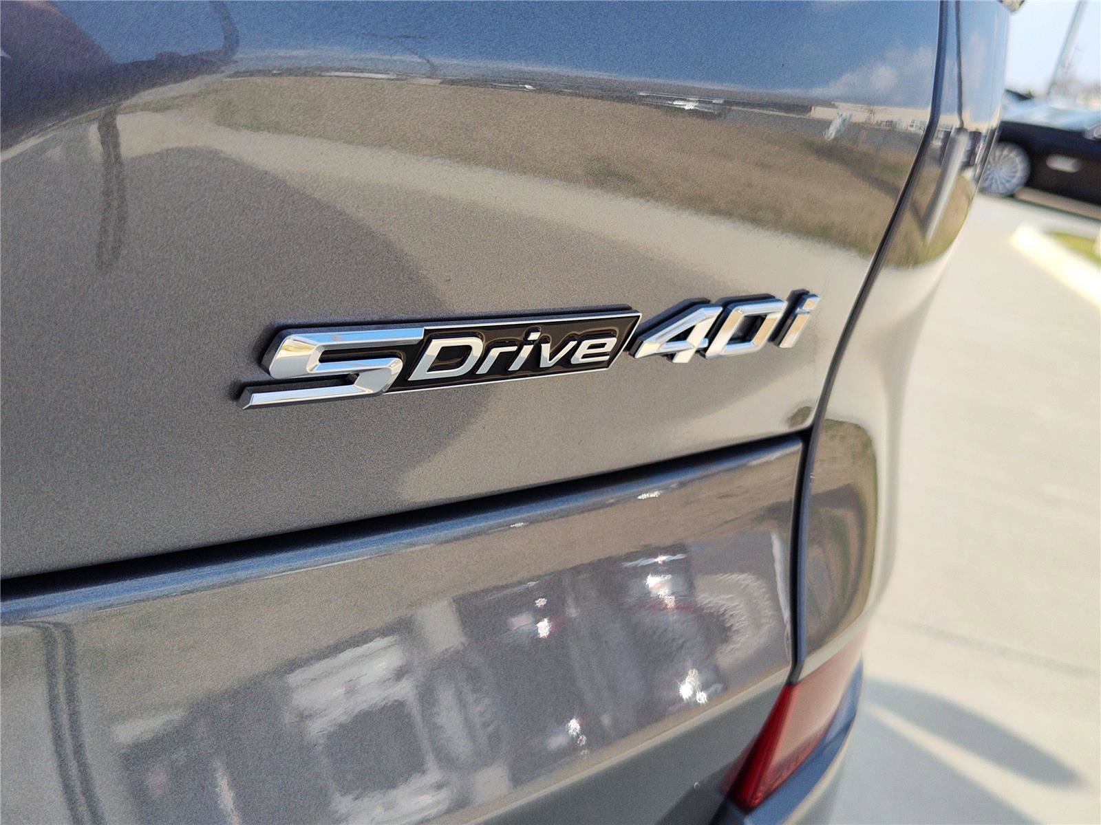 New 2026 BMW X5 sDrive40i w/ M Sport Package image 4