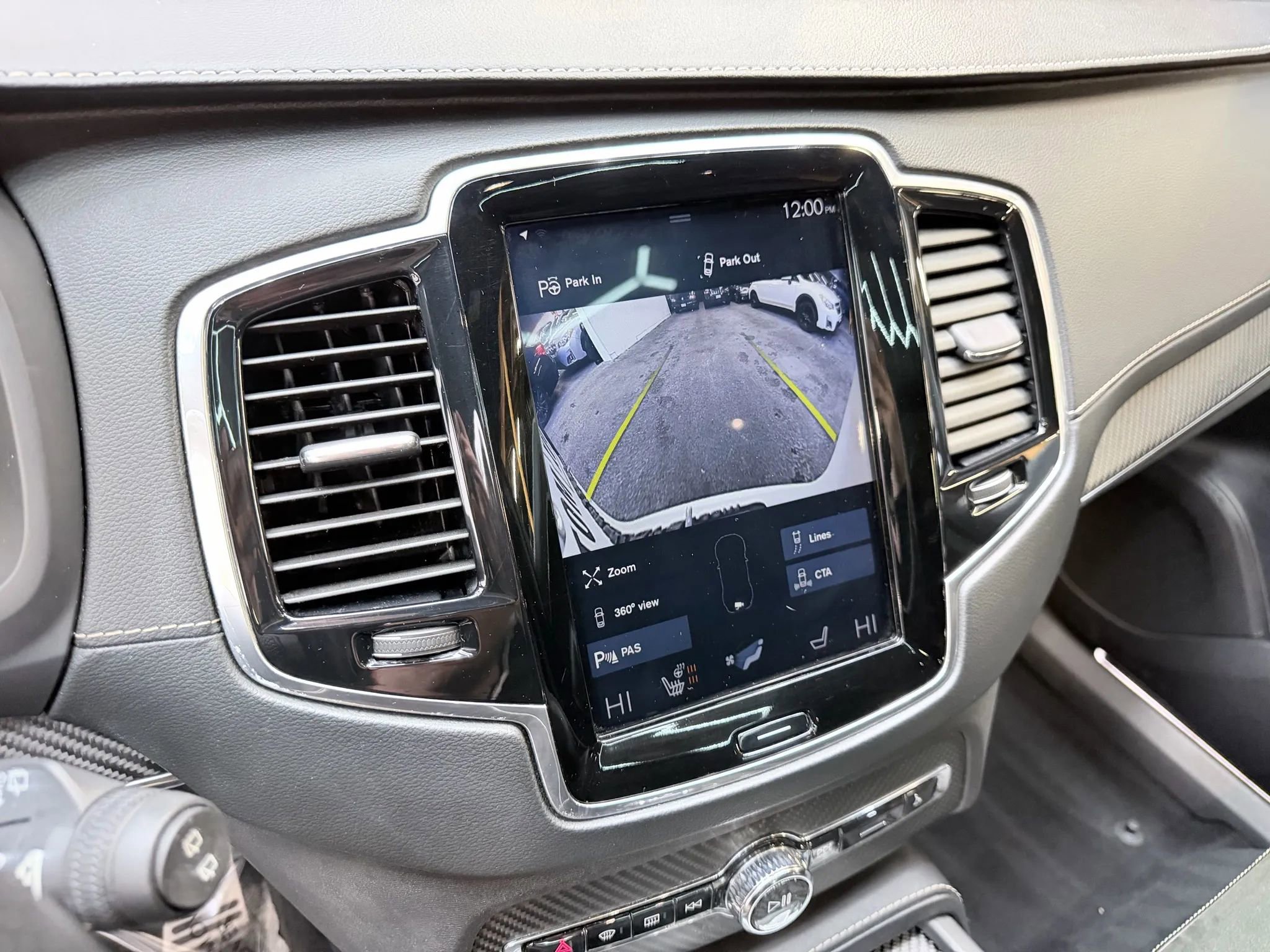 Used 2019 Volvo XC90 T5 R-Design w/ Advanced Package image 24