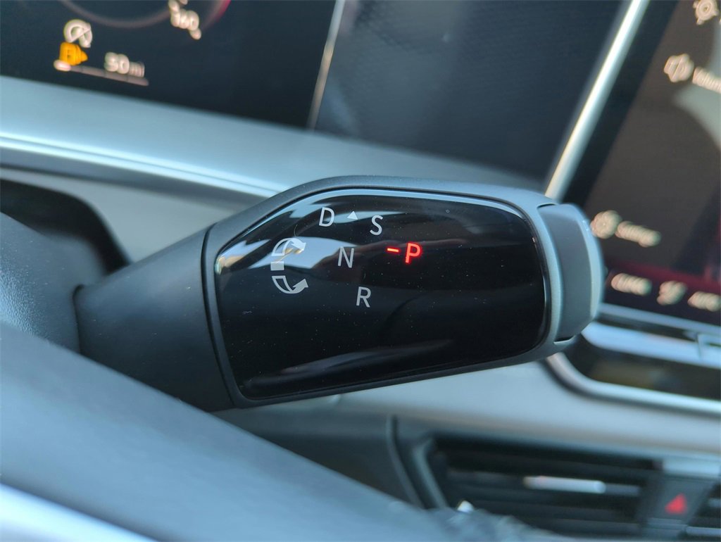 New 2026 Volkswagen Tiguan SE R-Line image 41