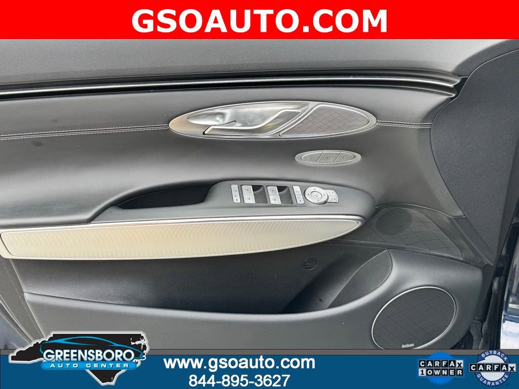 Used 2022 Genesis GV70 2.5T w/ Select Package image 24