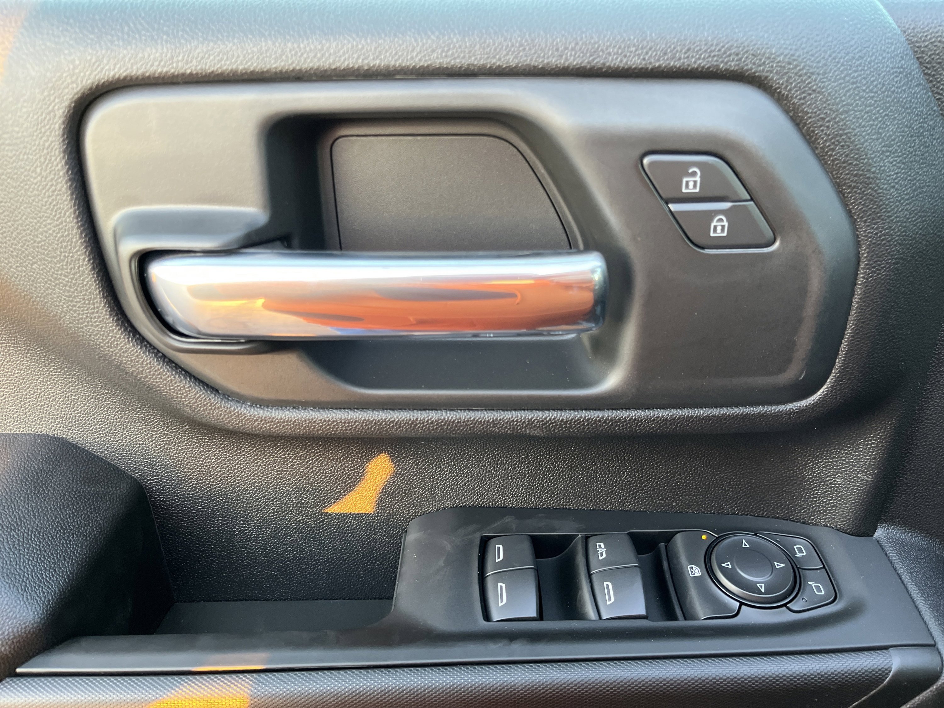 New 2026 Chevrolet Silverado 2500 Custom w/ Custom Convenience Package image 15