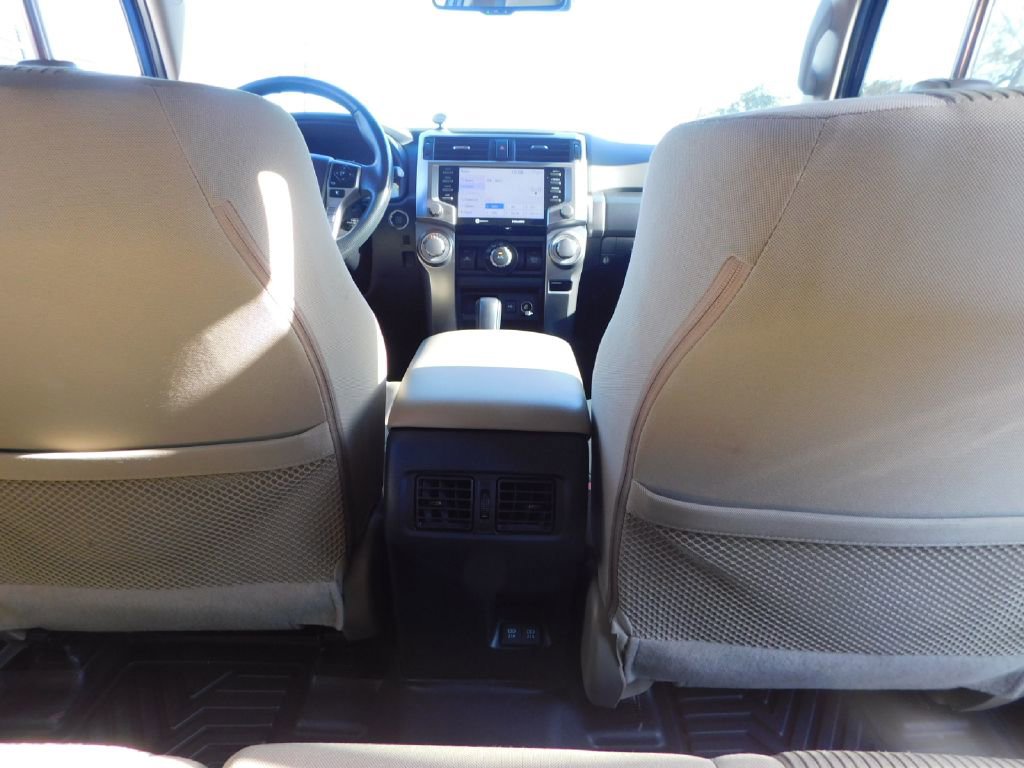 Used 2022 Toyota 4Runner SR5 image 39