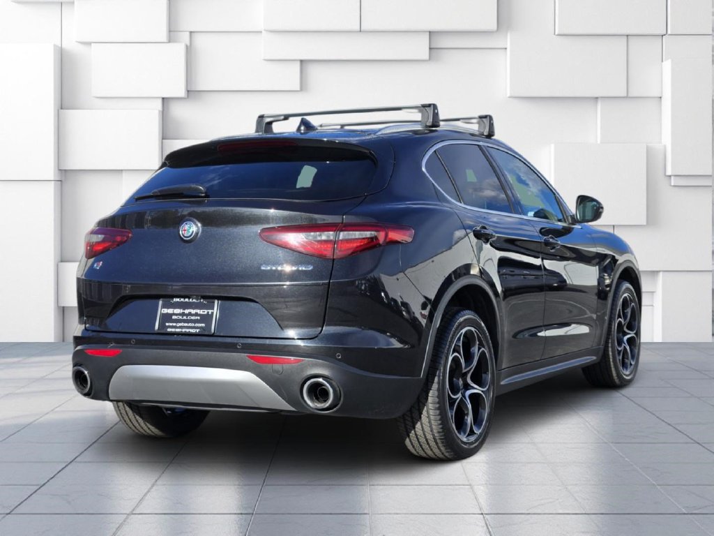 Used 2019 Alfa Romeo Stelvio Ti Lusso w/ Quick Order Package 22X Lusso AWD/4WD image 7