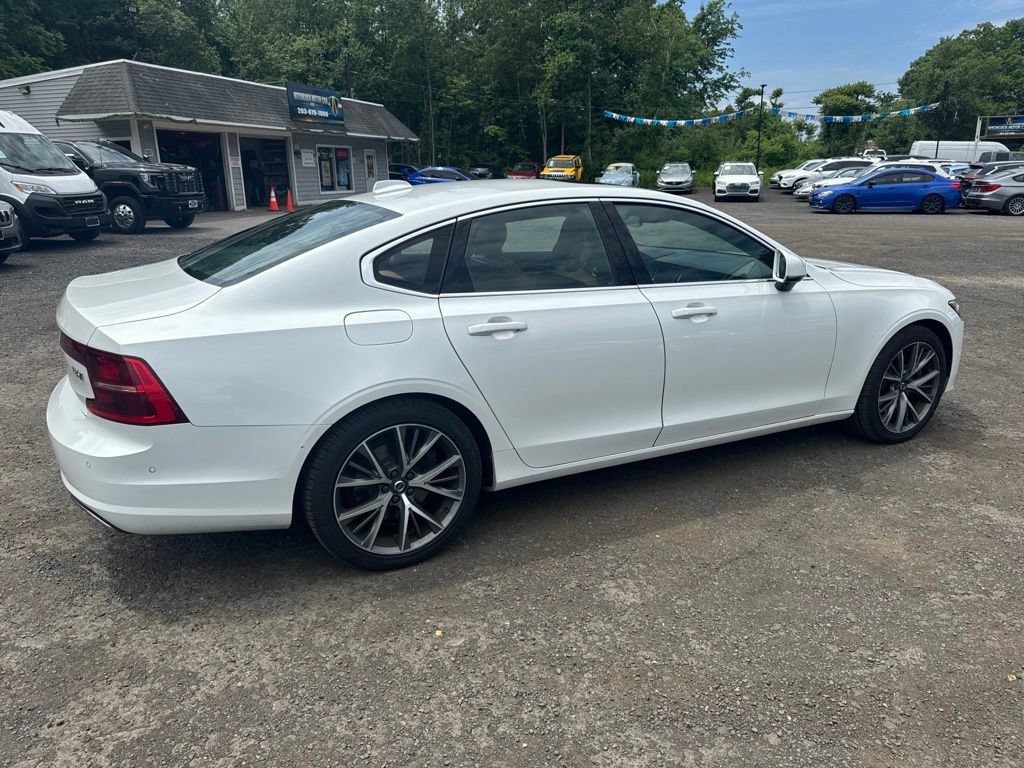 Used 2017 Volvo S90 T6 Momentum w/ Vision Package AWD/4WD image 8