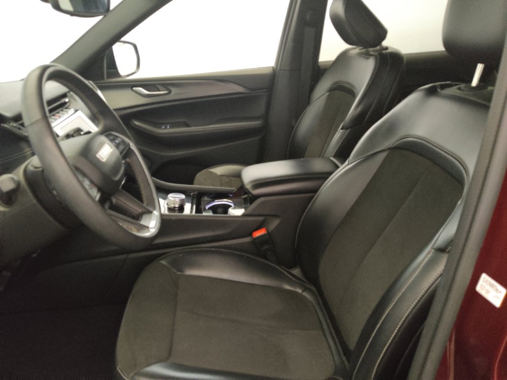 Used 2023 Jeep Grand Cherokee L Laredo AWD/4WD image 17