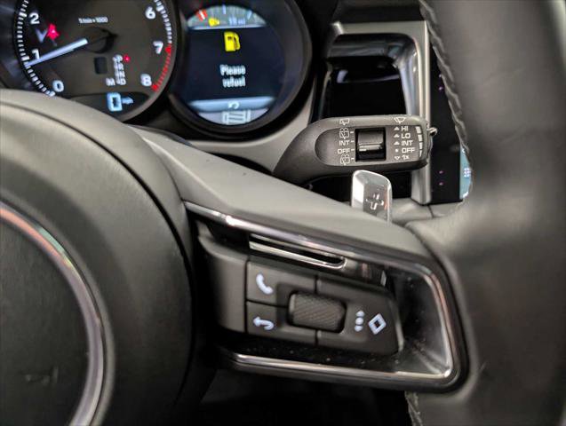 Used 2024 Porsche Macan AWD/4WD image 38