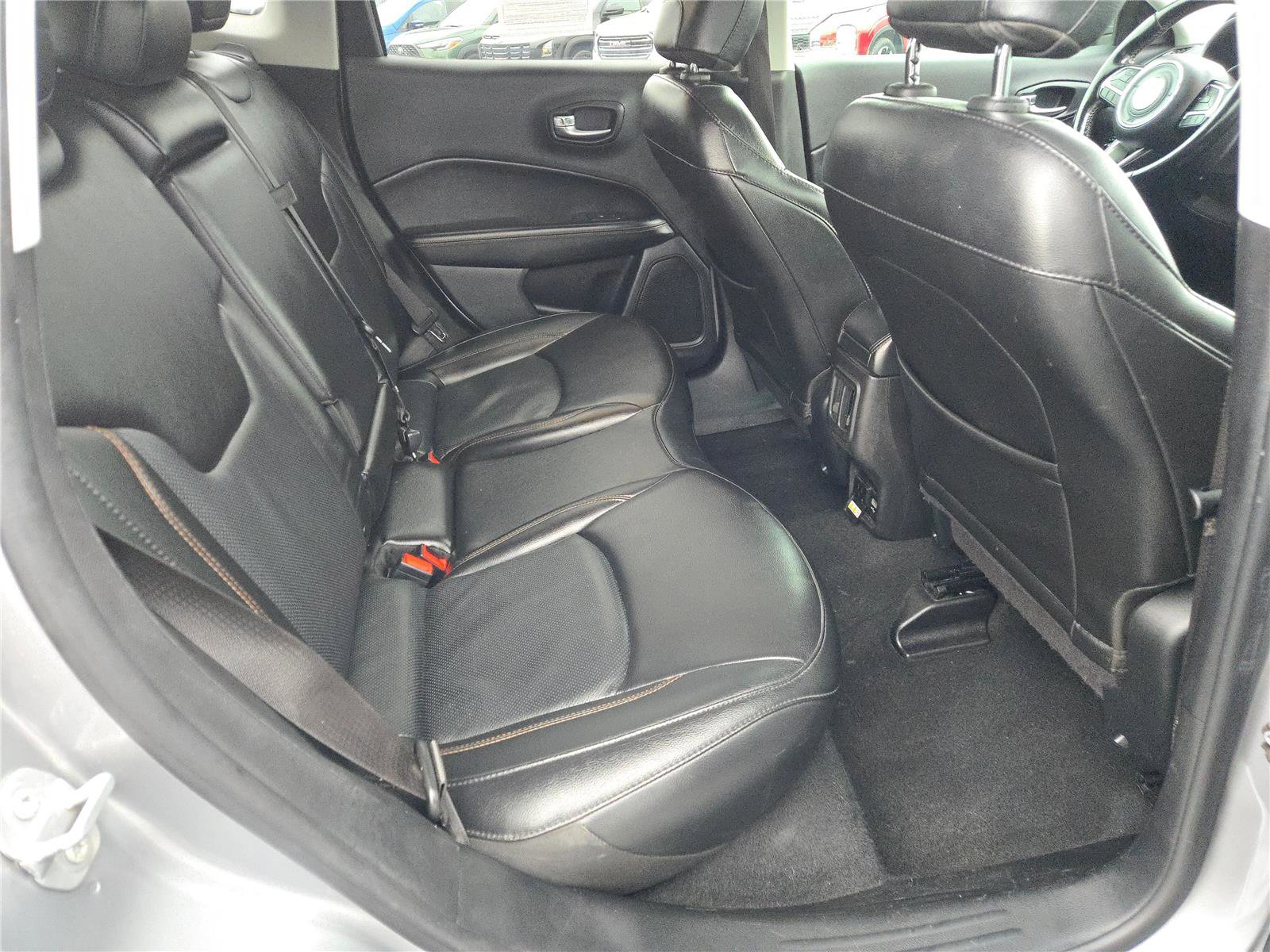 Used 2020 Jeep Compass Limited image 9