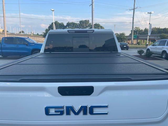 Used 2022 GMC Sierra 1500 AT4 w/ AT4 Premium Package AWD/4WD image 21