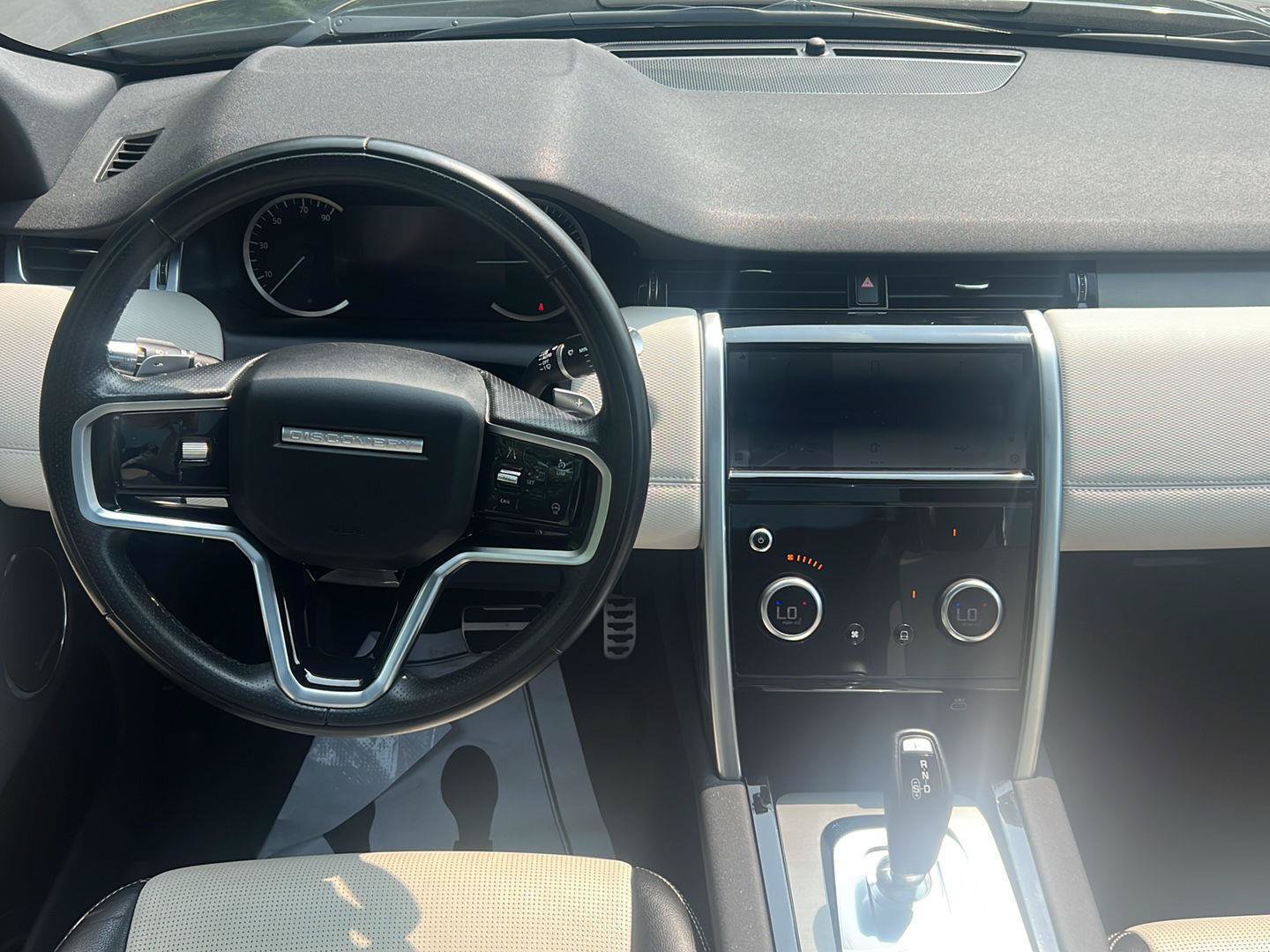Used 2022 Land Rover Discovery Sport S R-Dynamic AWD/4WD image 9