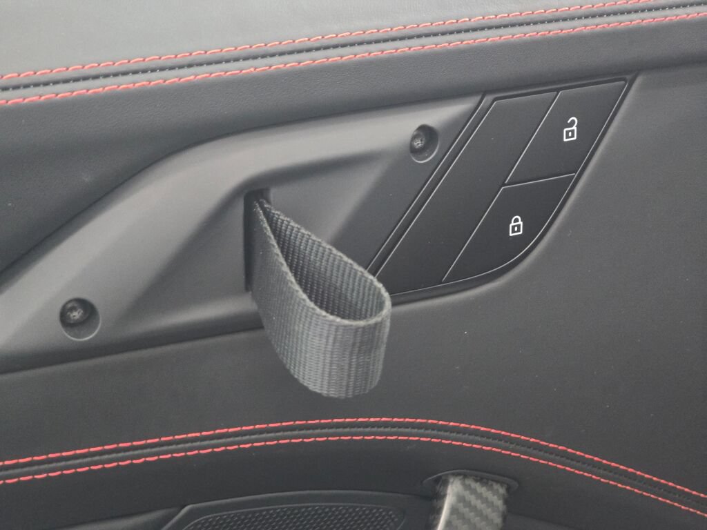 Certified 2024 Porsche 911 GT3 RS RWD image 38
