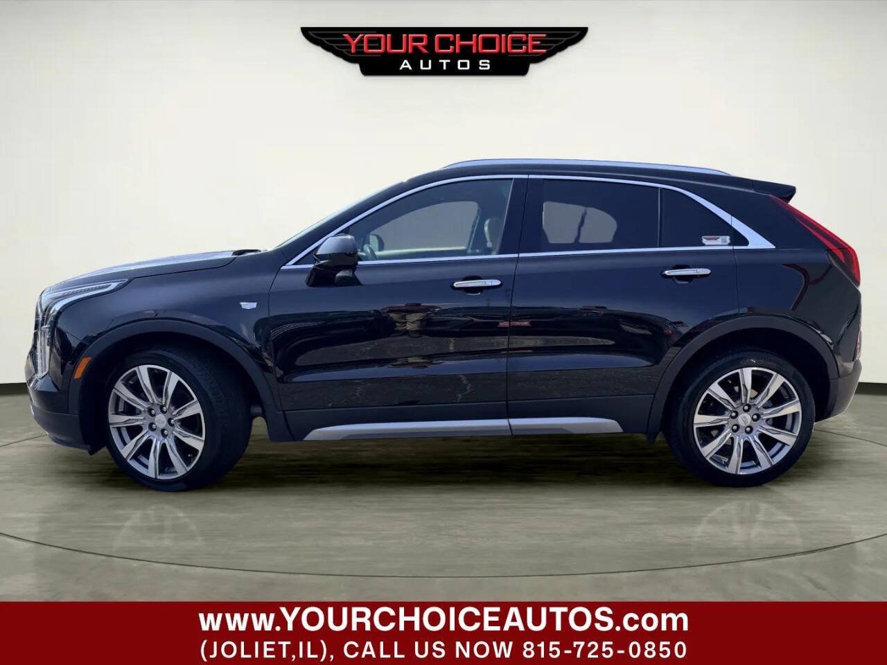 Used 2019 Cadillac XT4 Premium Luxury FWD image 2