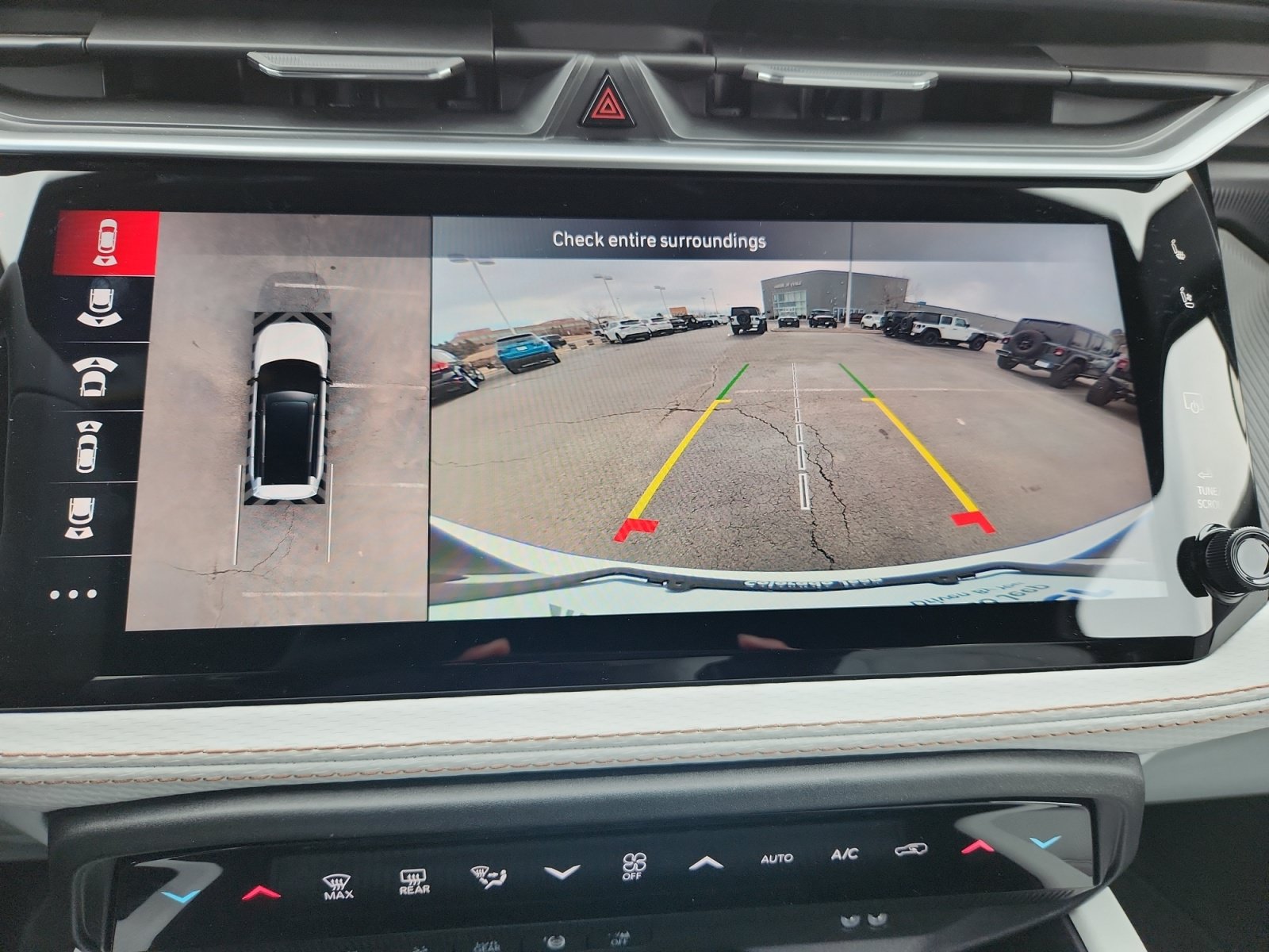 New 2026 Jeep Cherokee Limited AWD/4WD image 28