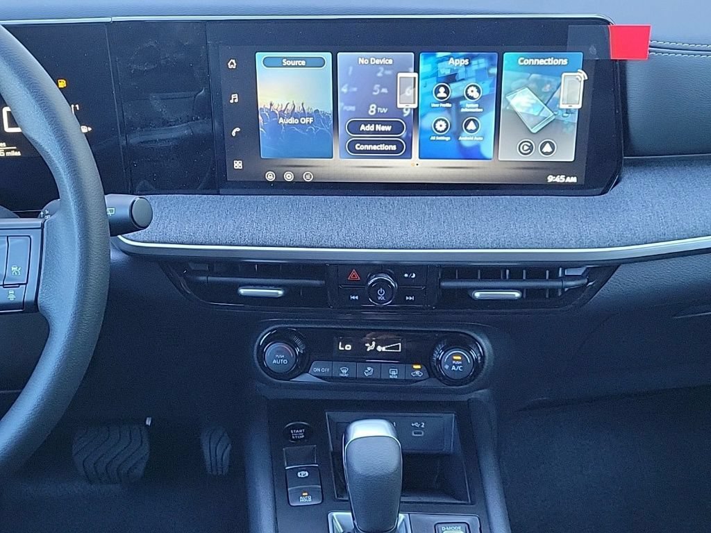 New 2026 Nissan Kicks SV AWD/4WD image 19