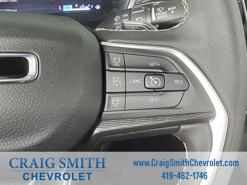 Used 2024 Jeep Grand Cherokee Altitude image 19