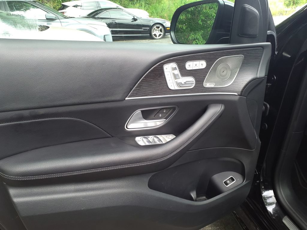 Certified 2024 Mercedes-Benz GLS 450 4MATIC image 19