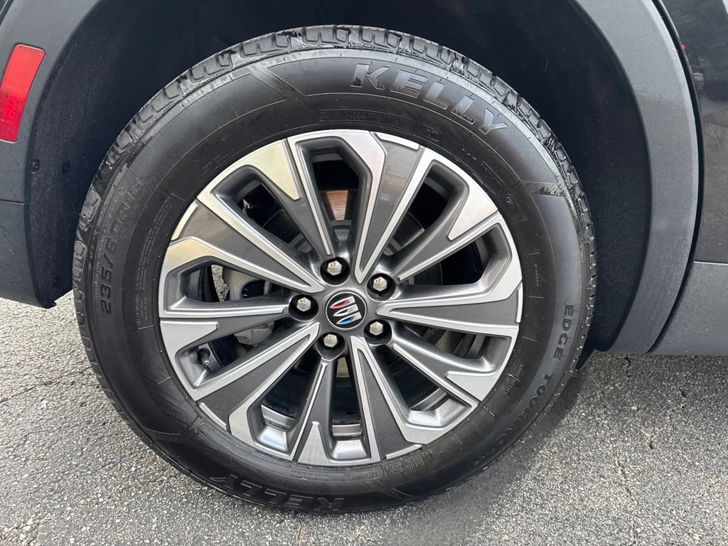 Used 2024 Buick Envision Preferred AWD/4WD image 38