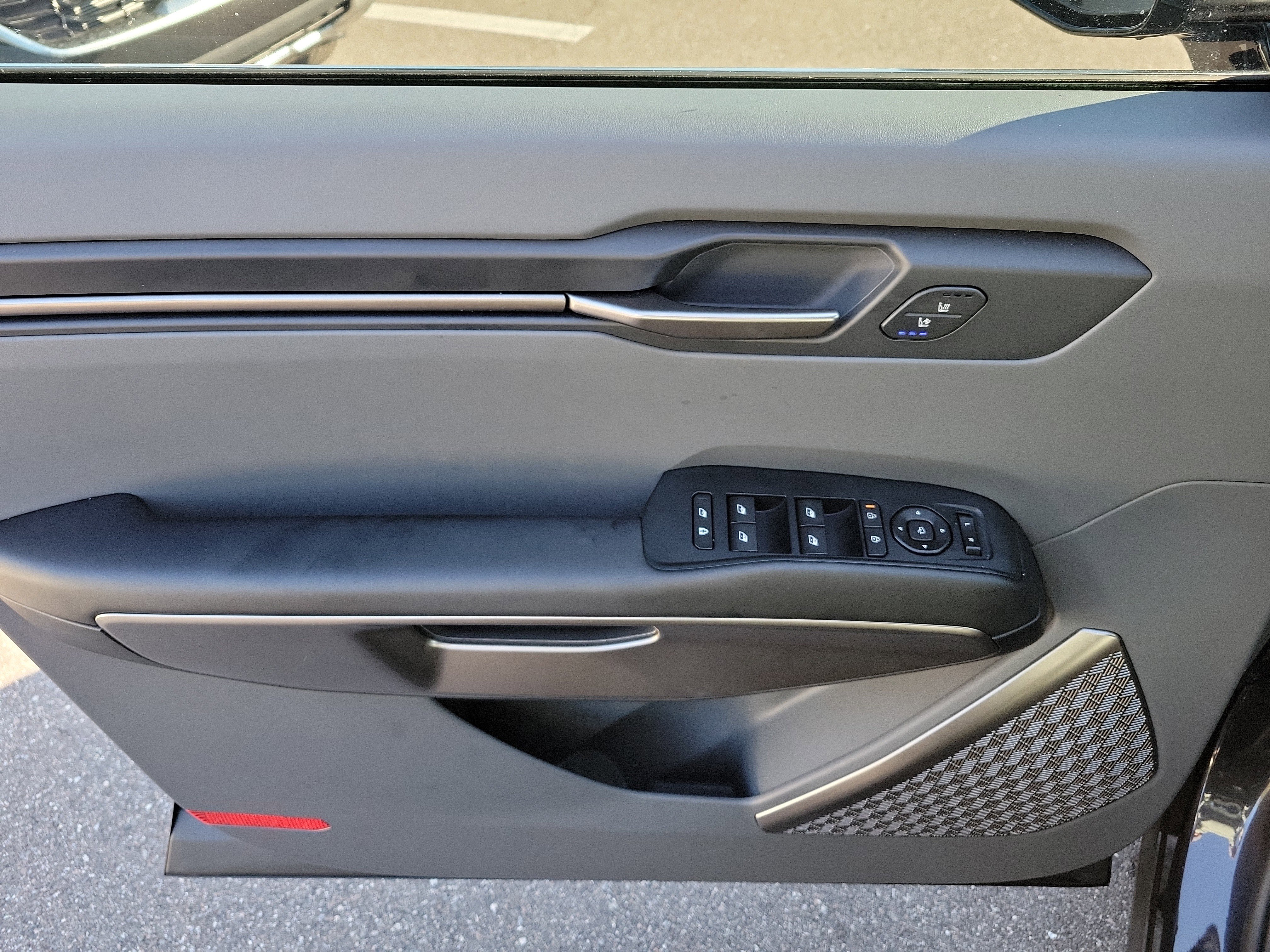 Certified 2026 Kia EV9 Light image 22