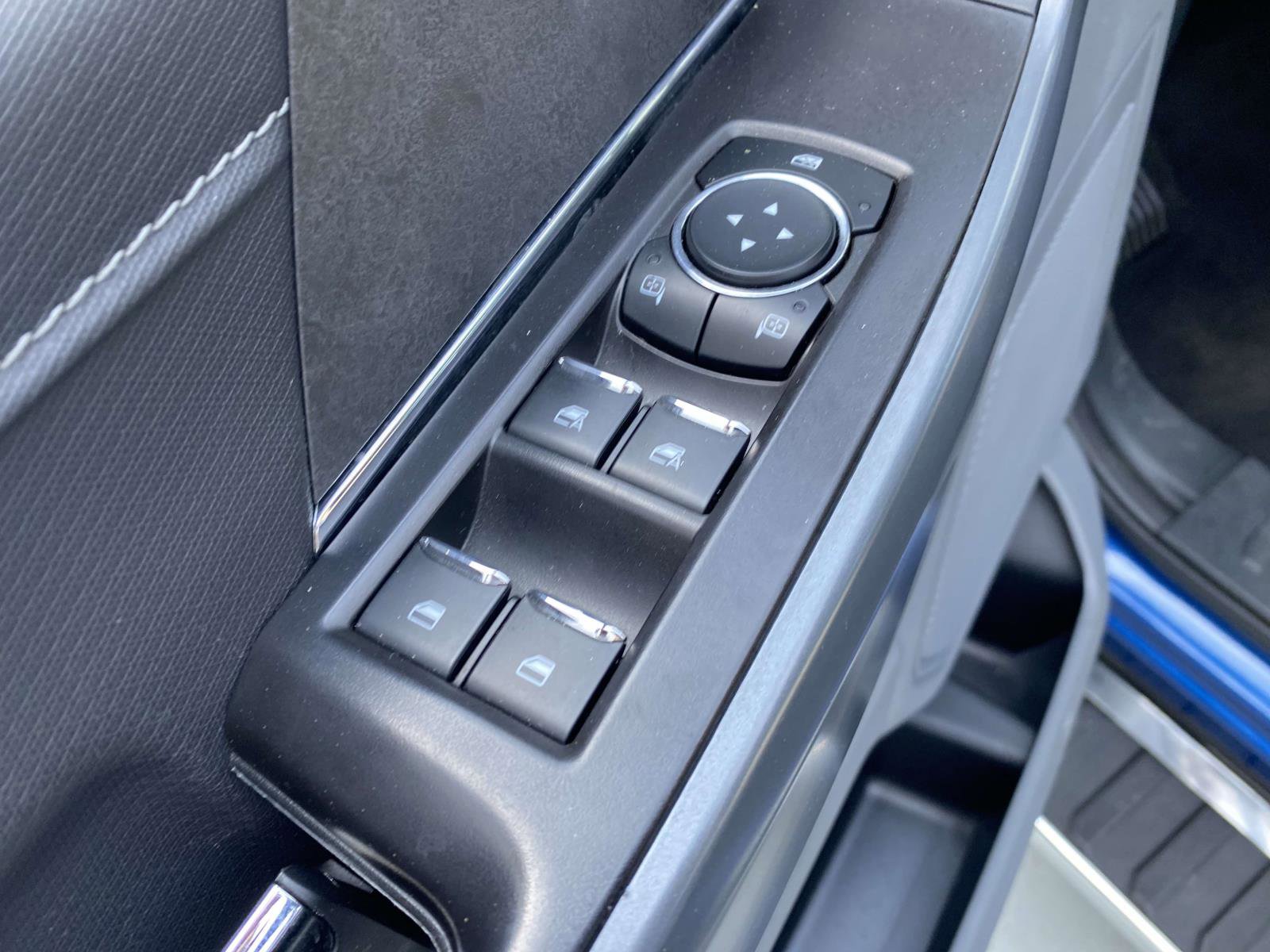 Used 2024 Ford F150 XLT w/ Mobile Office Package image 17