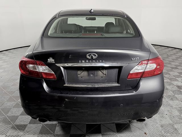 Used 2013 INFINITI M37 w/ Premium Pkg image 5