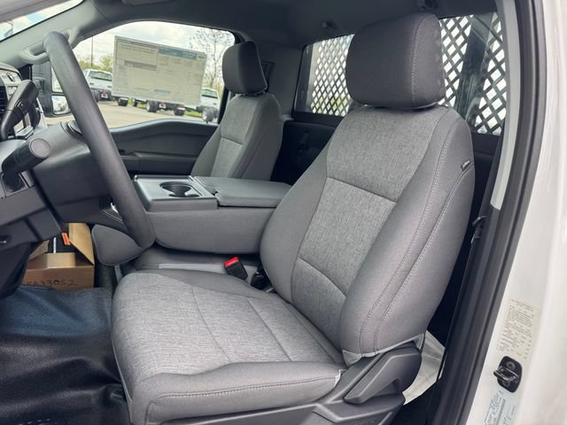 New 2025 Ford F550 4x4 Regular Cab Super Duty image 13