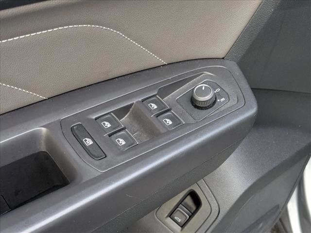 Used 2021 Volkswagen Atlas Cross Sport SE w/ Panoramic Sunroof Package image 12