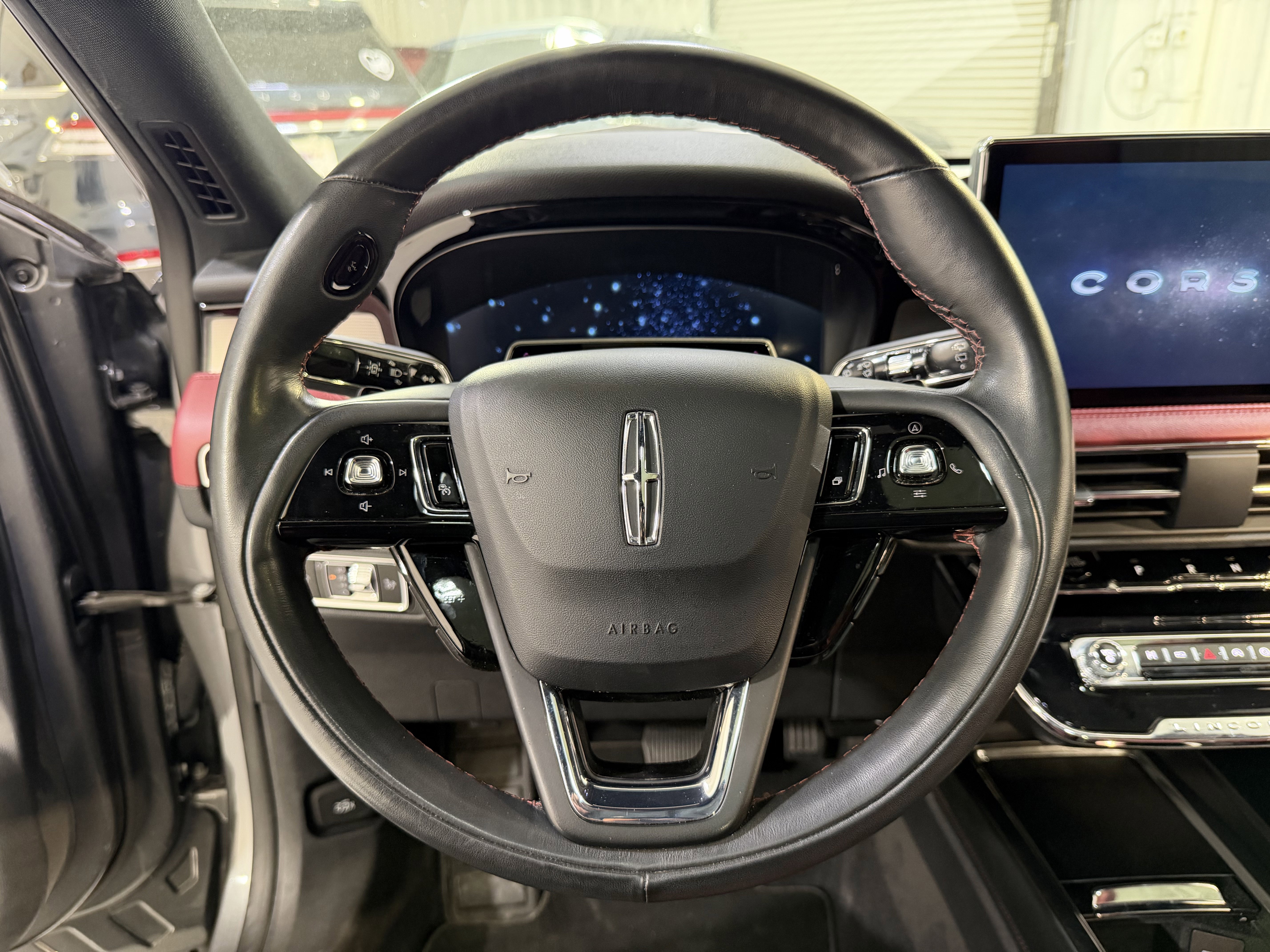 Used 2023 Lincoln Corsair Reserve w/ Equipment Group 202A image 15