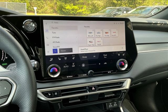 Used 2024 Lexus RX 500h F Sport w/ Convenience Package AWD/4WD image 9