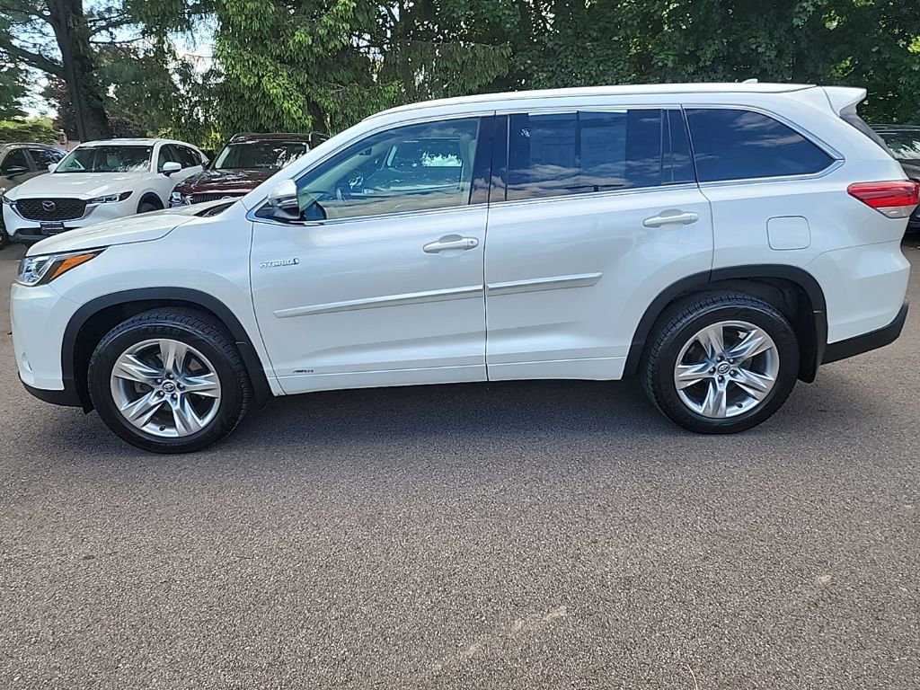 Used 2019 Toyota Highlander Limited AWD/4WD image 6