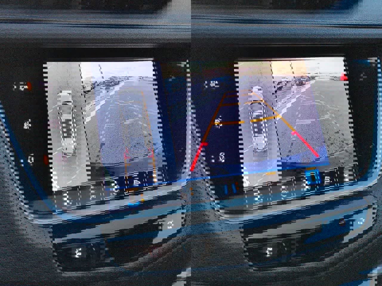 Used 2023 Cadillac XT5 Sportv w/ Technology Package image 31