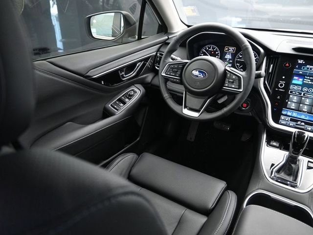 Used 2025 Subaru Outback Touring image 10
