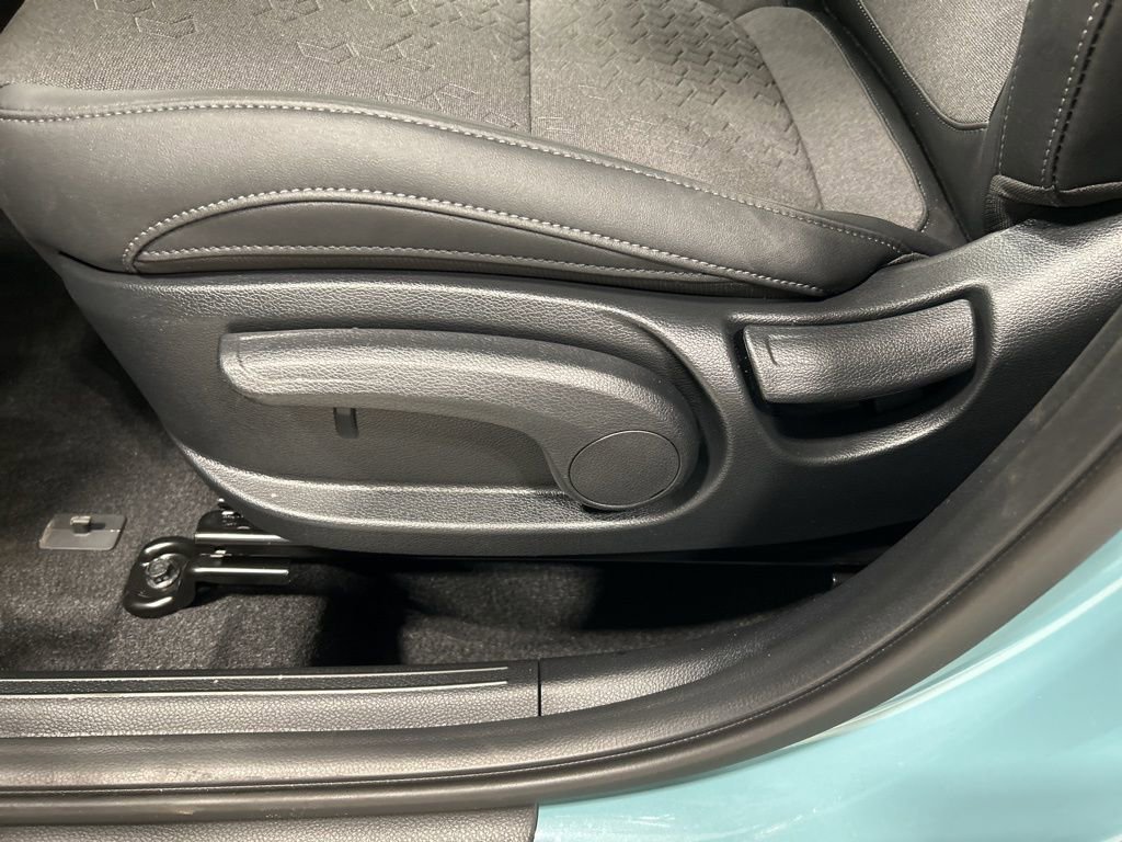 New 2026 Kia Seltos S image 11