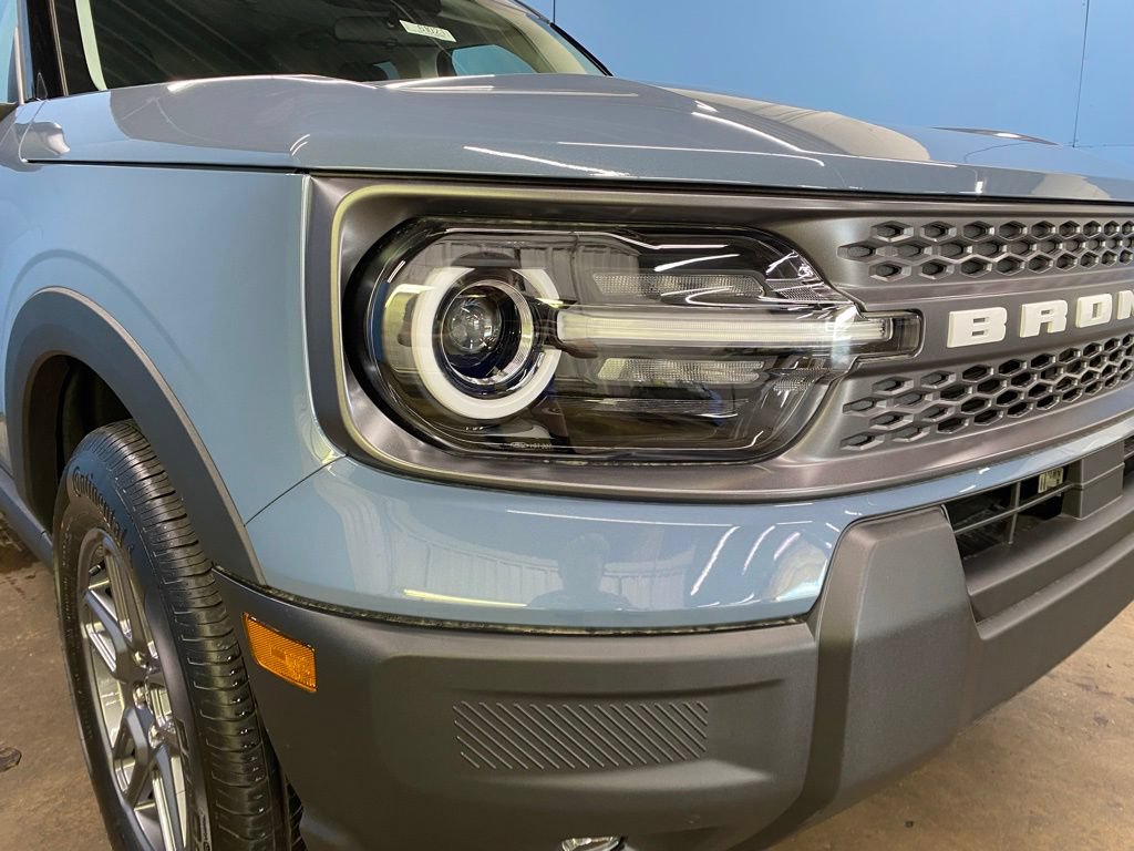 Used 2025 Ford Bronco Sport Big Bend w/ Convenience Package AWD/4WD image 2