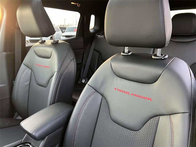 New 2026 Jeep Compass Trailhawk w/ Sun, Sound & Navigation Group image 20