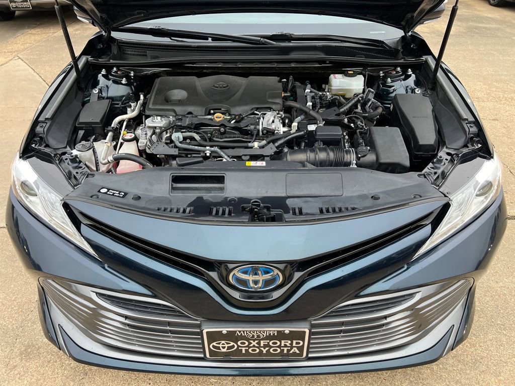 Used 2020 Toyota Camry XLE image 13